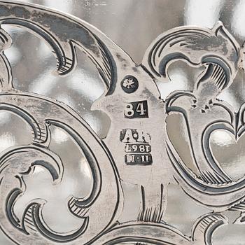 Alexander Kordes, smörbytta, silver, S:t Petersburg, Ryssland 1867.