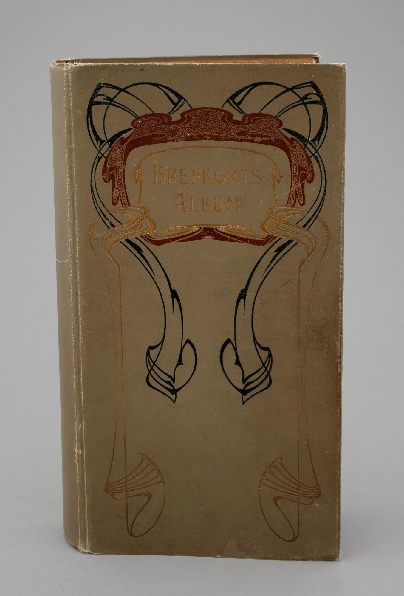 BREFKORTSALBUM, ca 300 st, 1900-talets början.
