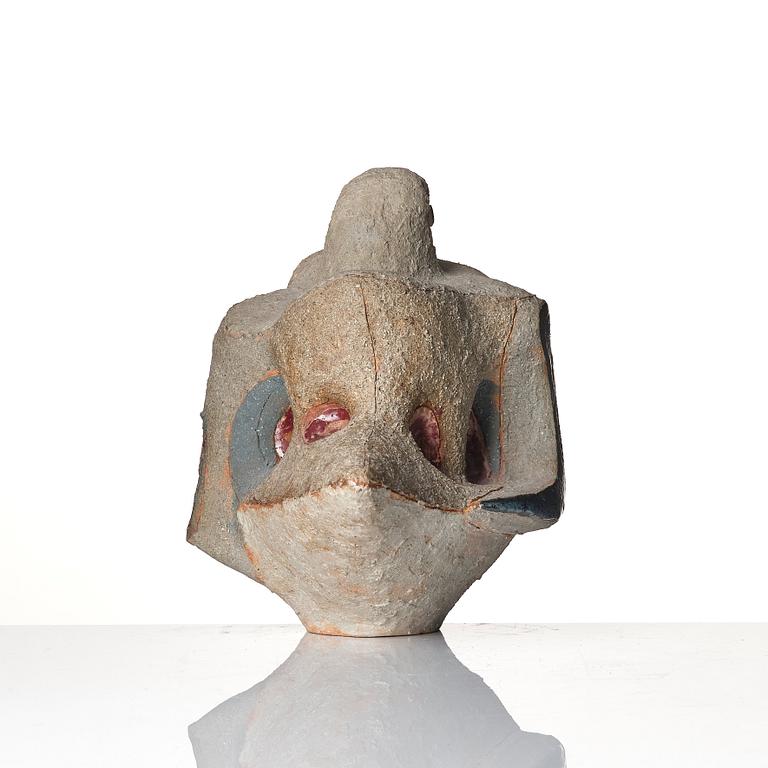 Tyra Lundgren, a chamotte stoneware sculpture of a bird, own studio, 1960.
