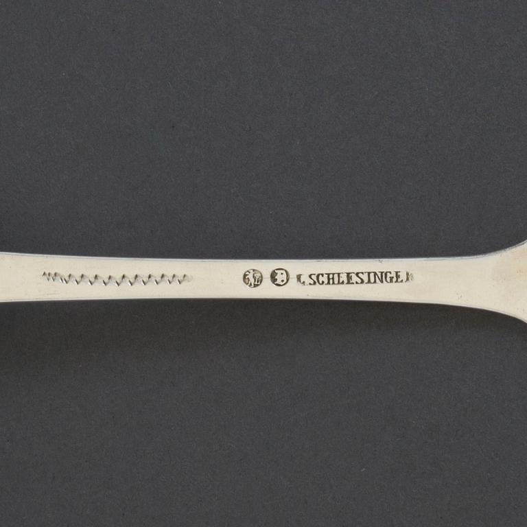 MATSKEDAR, 2 st, silver, Berlin och Königsberg, Tyskland, 1700-talets andra hälft/1800-talets första hälft.