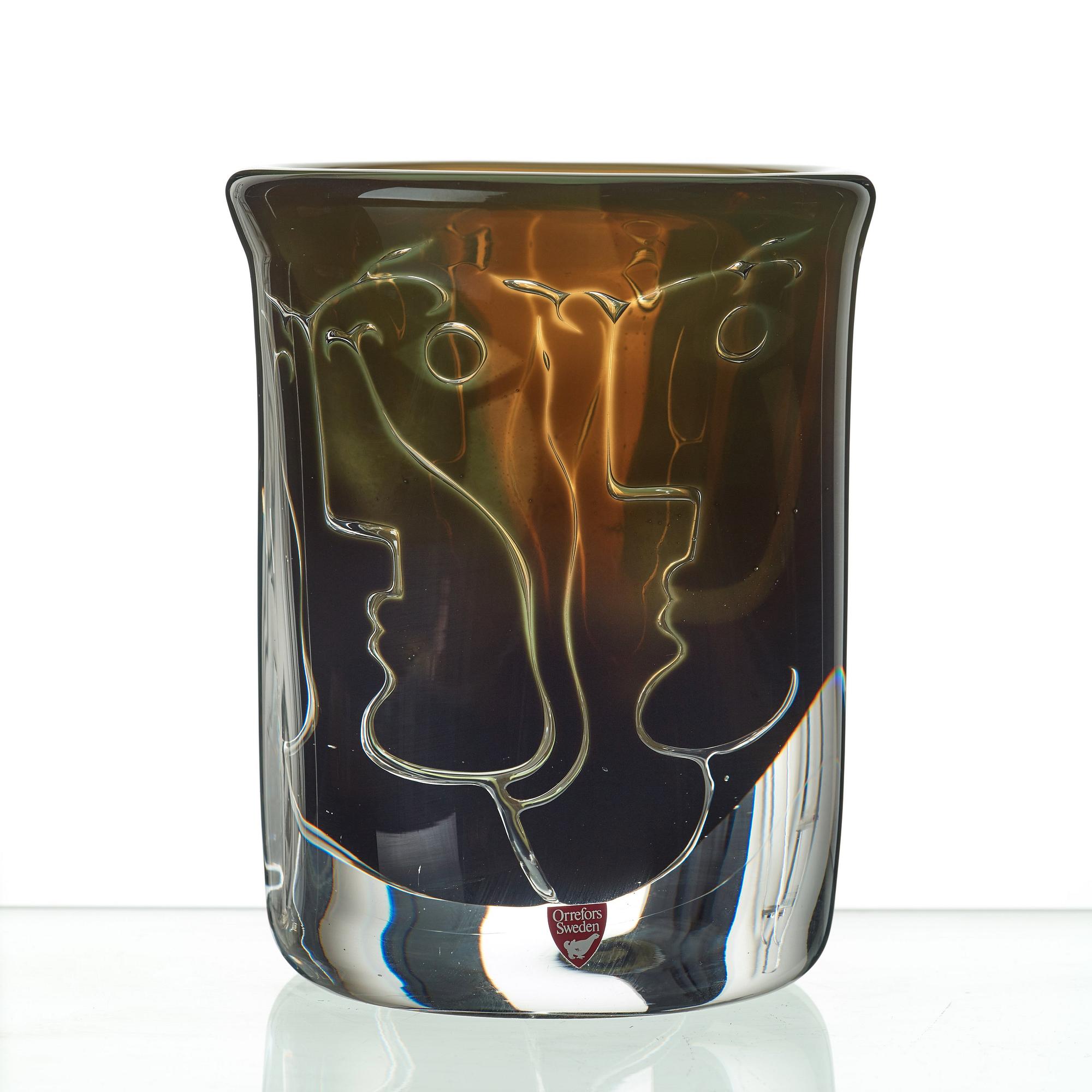 Ingeborg Lundin, An Ingeborg Lundin 'Ariel' glass vase, Orrefors, Sweden 1987.