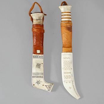 SAMEKNIVAR, 2 st, signerade NG respektive Tornio, 1900-talets andra hälft.