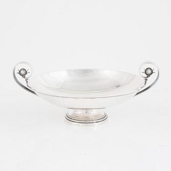 Atelier Borgila, a sterling silver bowl on foot, Stockholm 1930.
