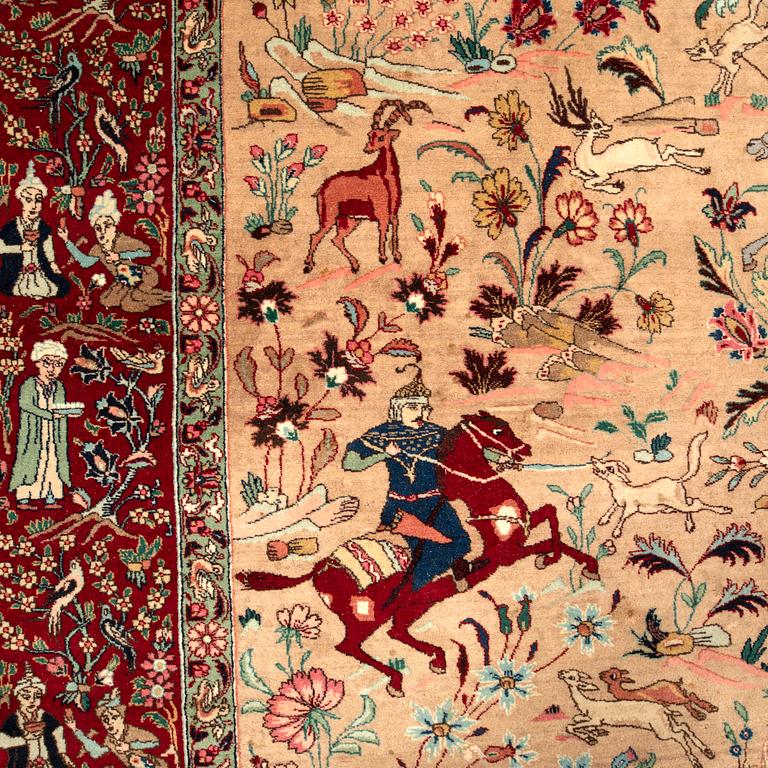 Matta Täbris figural semiantik ca 254x182 cm.