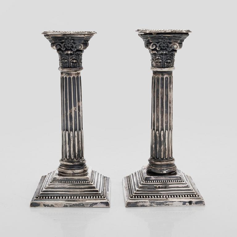 A pair of silver candlesticks, Birmingham, England 1969.