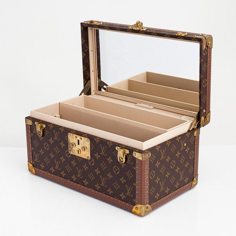 Louis Vuitton, "Boite Bouteilles et Glace", beauty box.