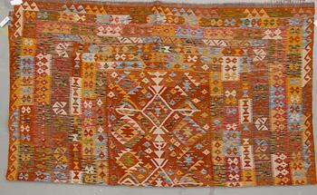 KELIM, Uzbekistan. Ca 295x250 cm.