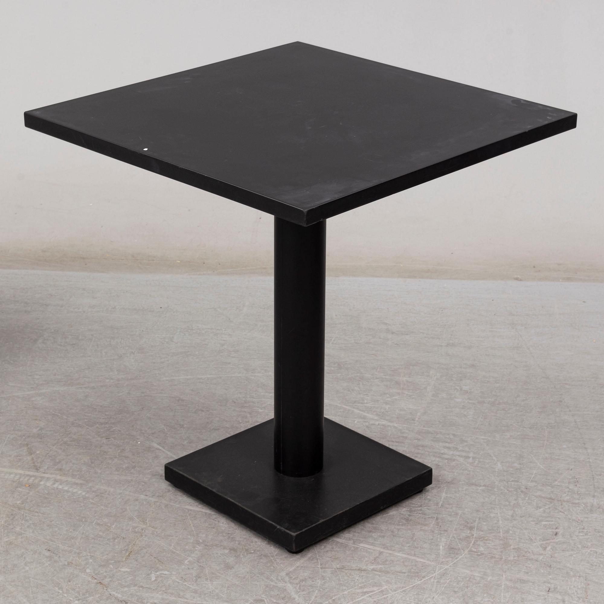 BORIS BERLIN/POUL CHRISTIANSEN, a 'Non' table with two chairs by Komplot design for Källmo.