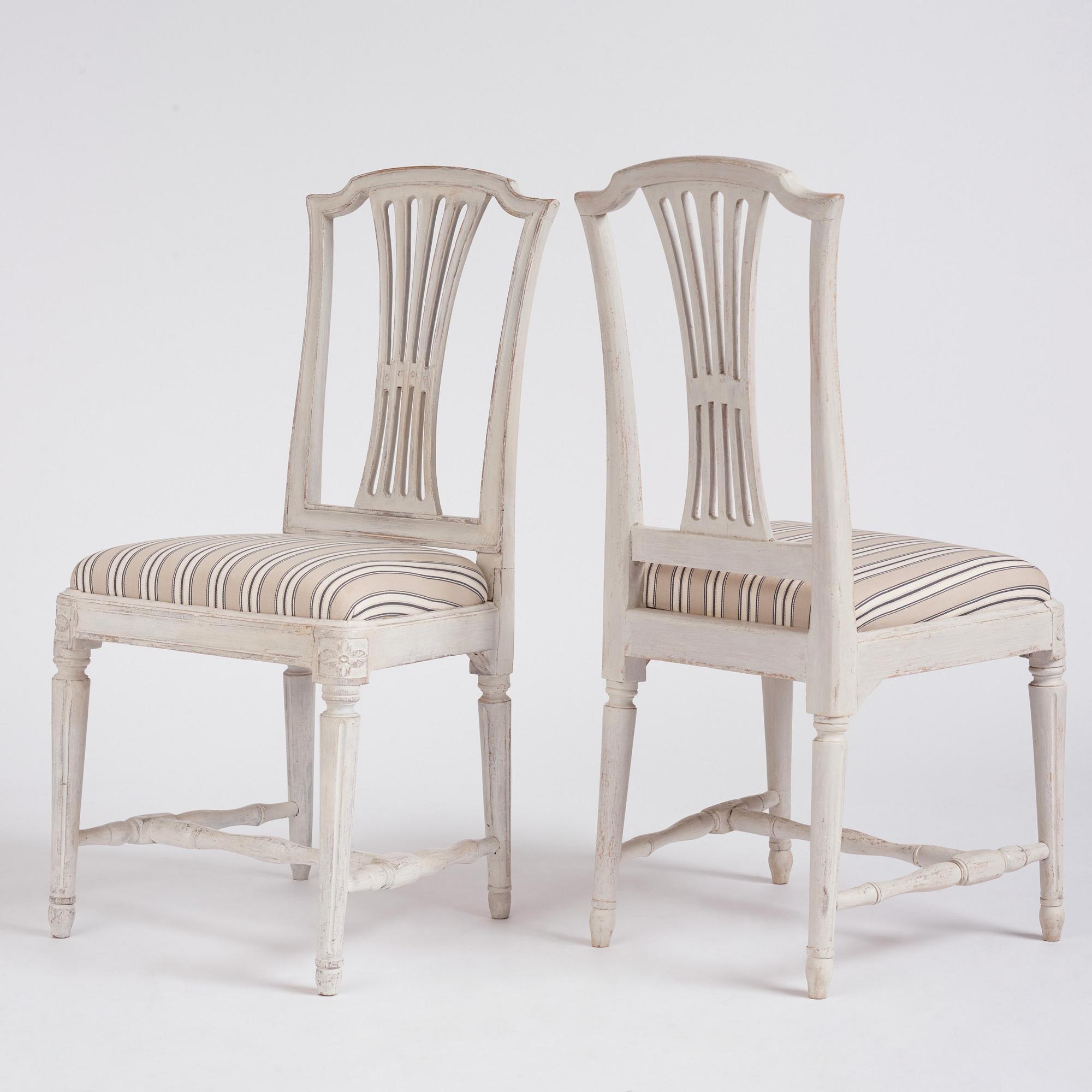 Stolar, 12 stycken, av Johan Hammarström (mästare 1794-1812), Ephraim Ståhl (mästare 1794-1820), Gustavianska.