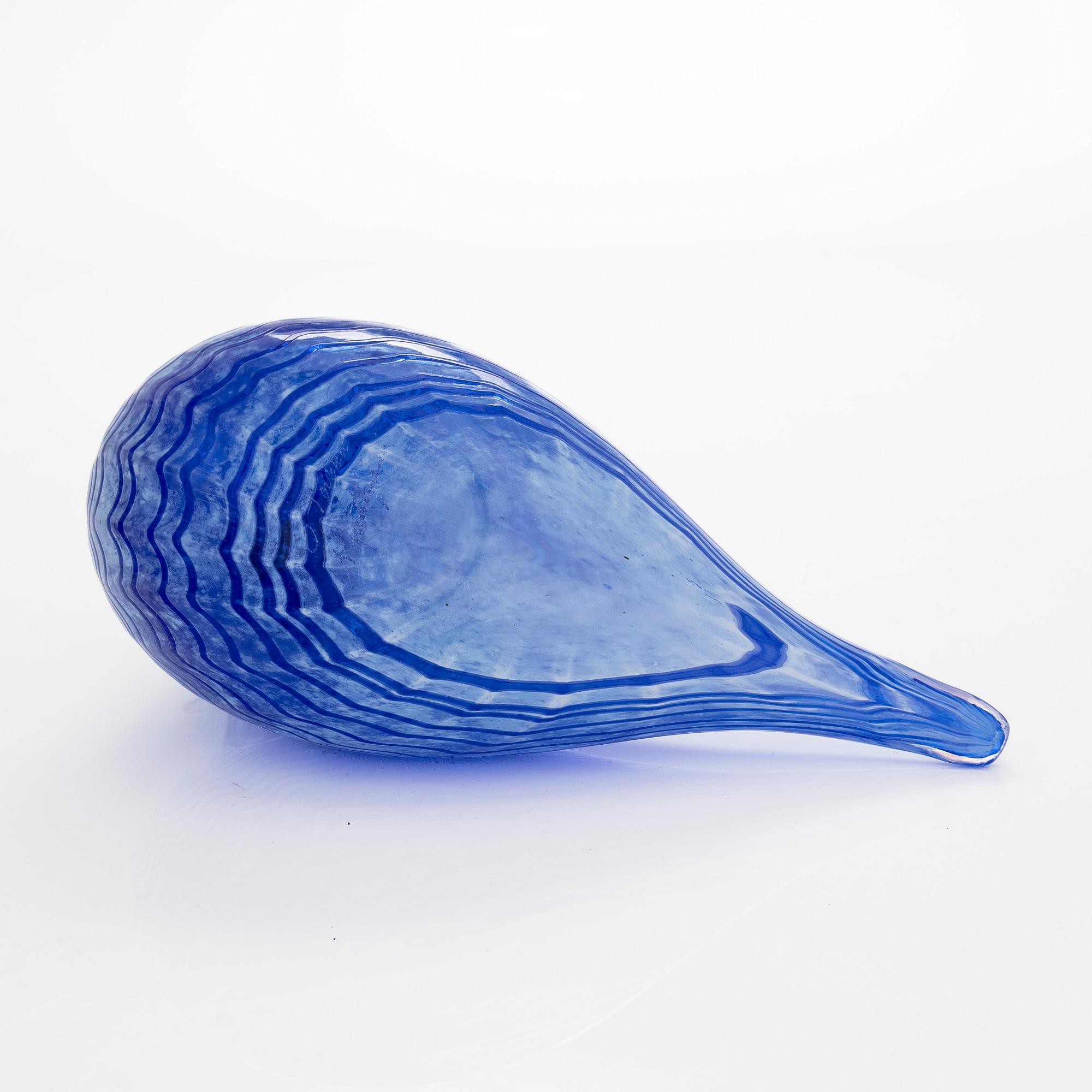 Oiva Toikka, a glass "Blue Bird", signed O. Toikka, Nuutajärvi.