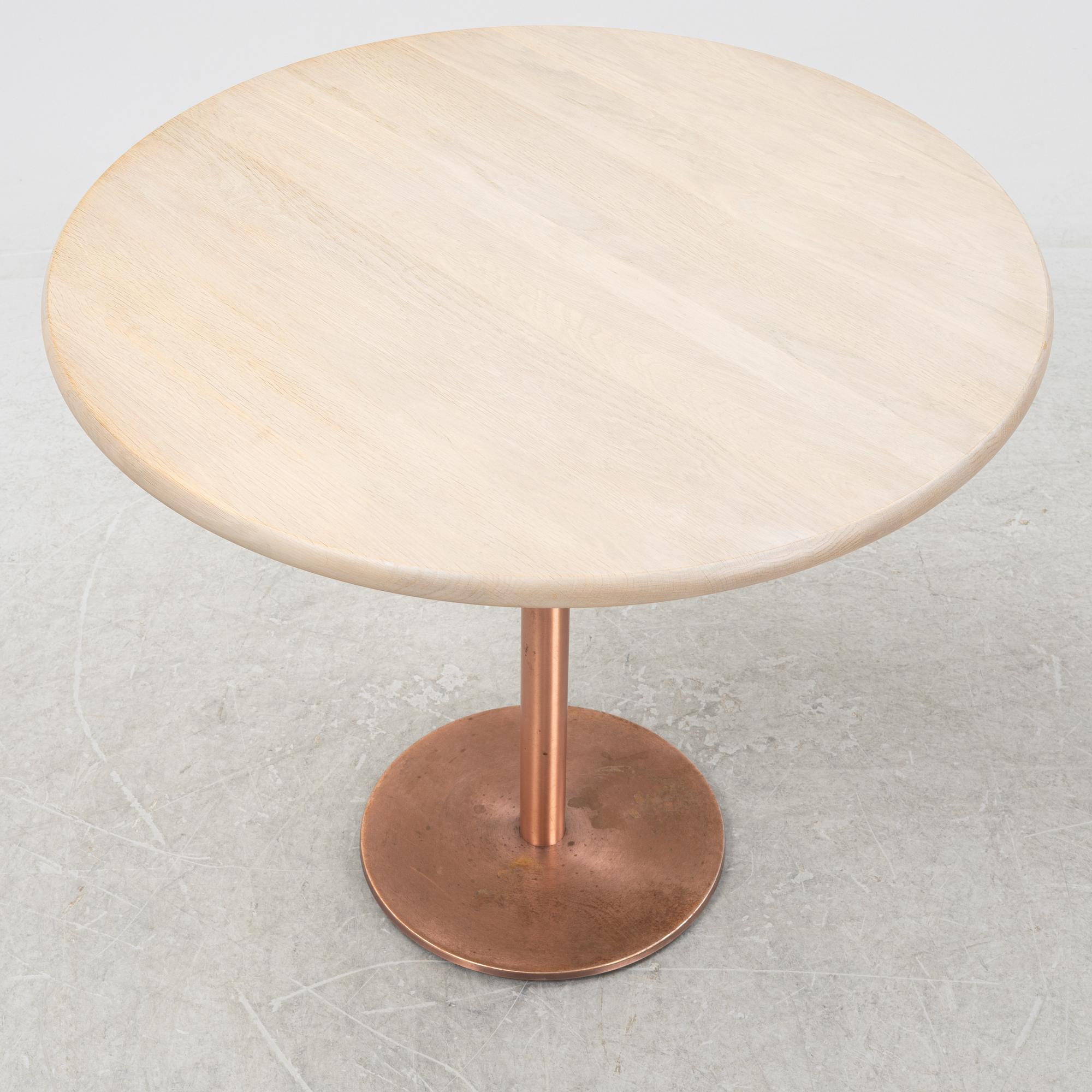 Jonas Lindvall, a oak and copper table.