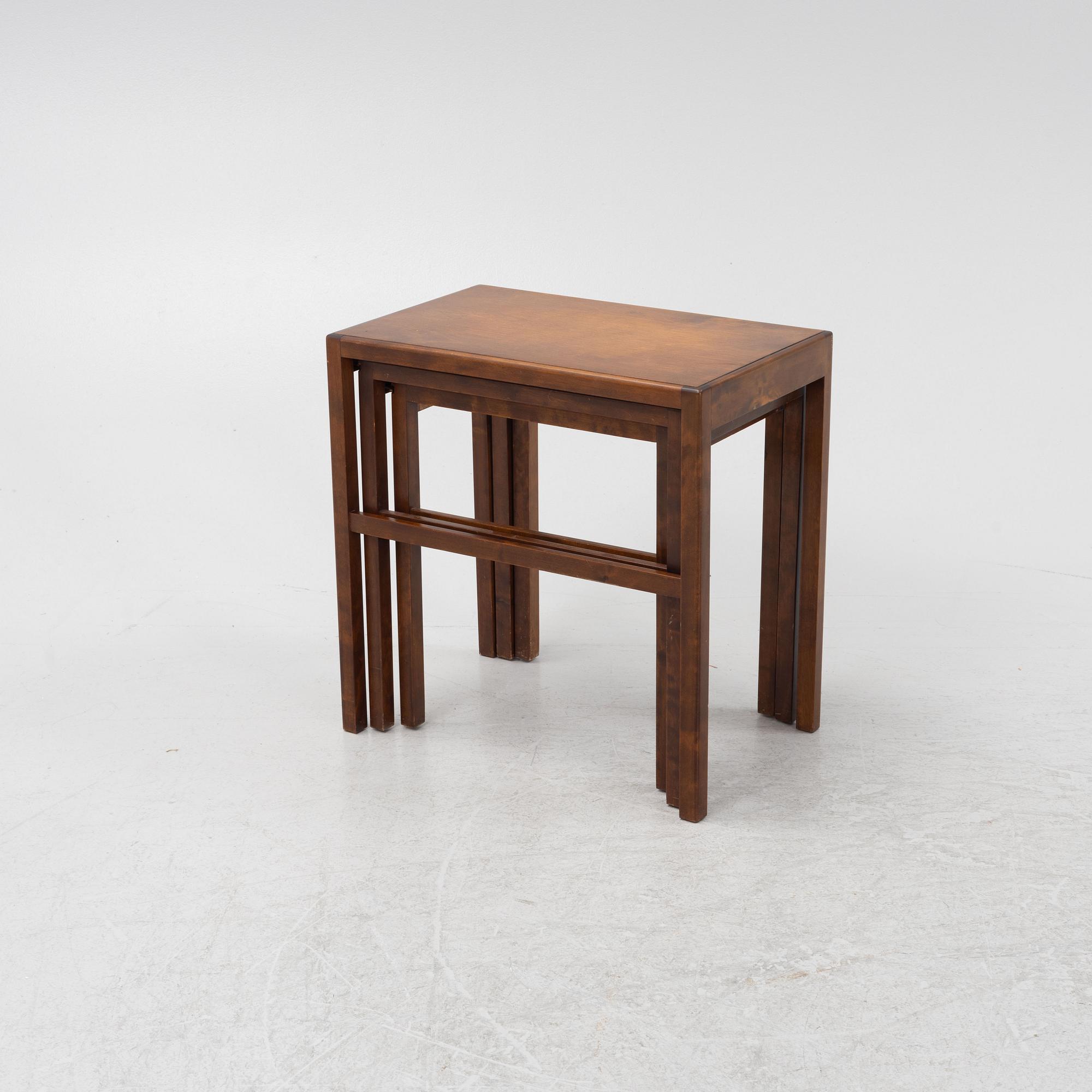 Axel Einar Hjorth, satsbord, 3 delar. Sannolikt utfört av Nordiska Kompaniet, 1930/40-tal.