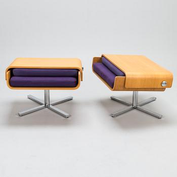 TOIVO KORHONEN and ESKO PAJAMIES, A pair of 1960s easy chairs, model TU-641, 'Bonzo', for Merva, Finland.