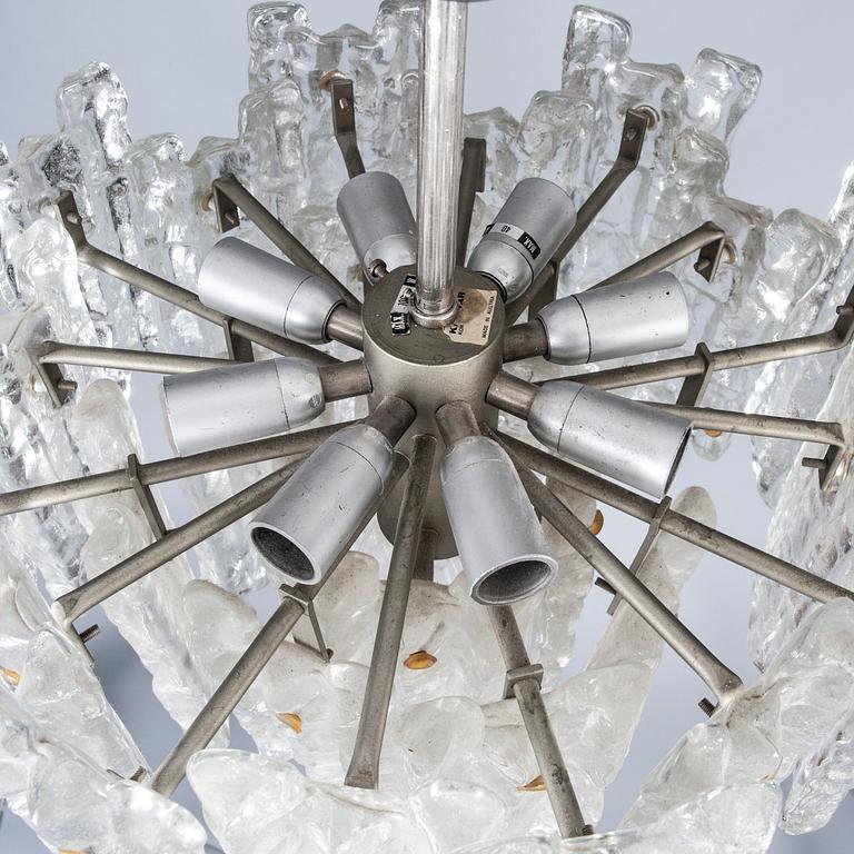 TAKLAMPA, "Ice block chandelier", J.T Design, Kalmar, Österrike, 1960-tal. Höjd ca 46 cm.