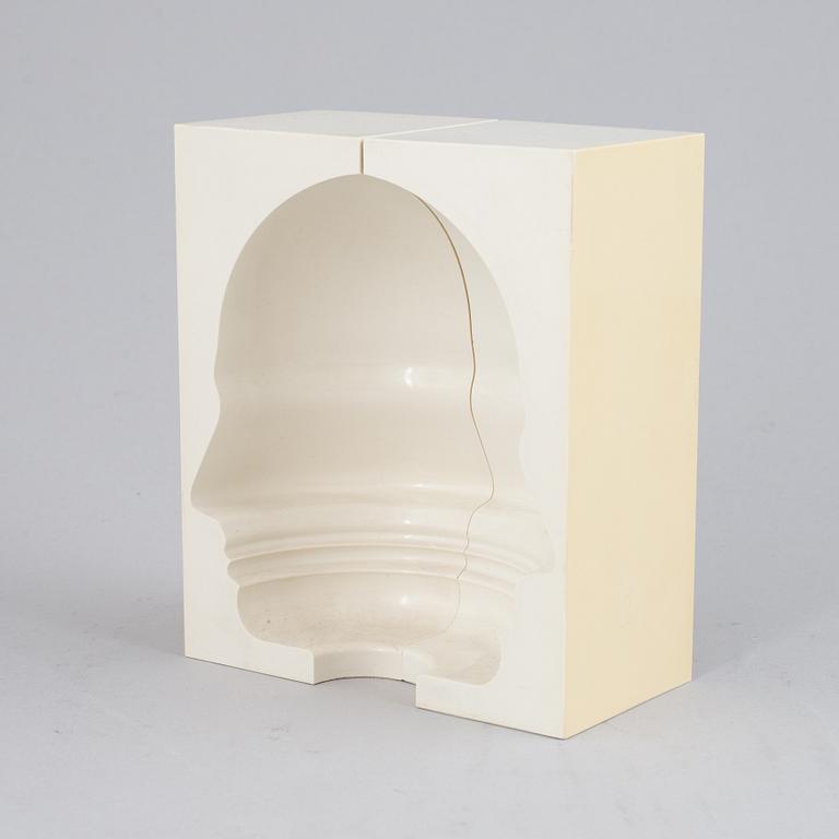Sivert Lindblom, sculpture, 2 parts, plastic, stamped 1968.