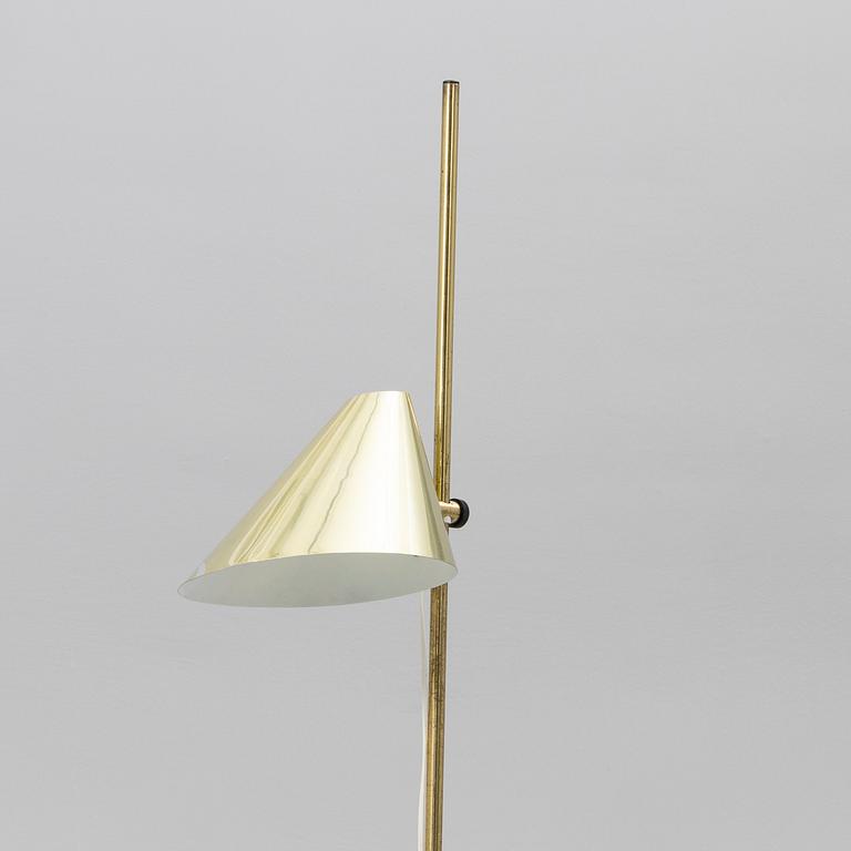 Hans-Agne Jakobsson, Golvlampa, modell G-185, Markaryd, 1960/70-tal.