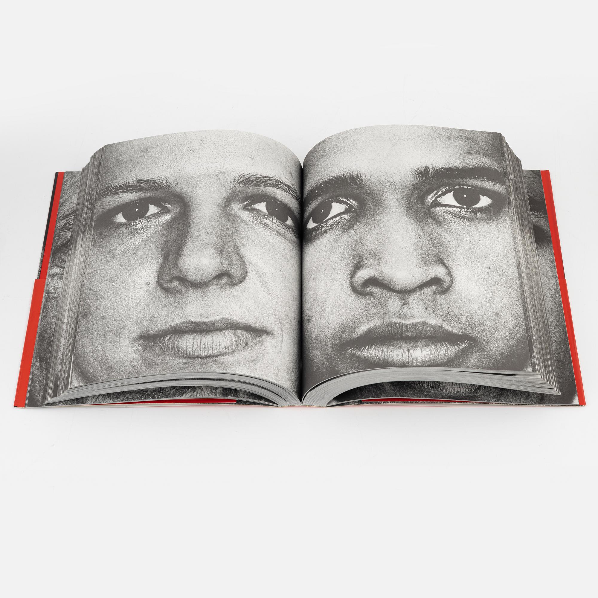 Ken Ohara, Garry Winogrand, Lee Friedlander, Bill Burke, Weegee & Mel Harris, 5 fotoböcker.