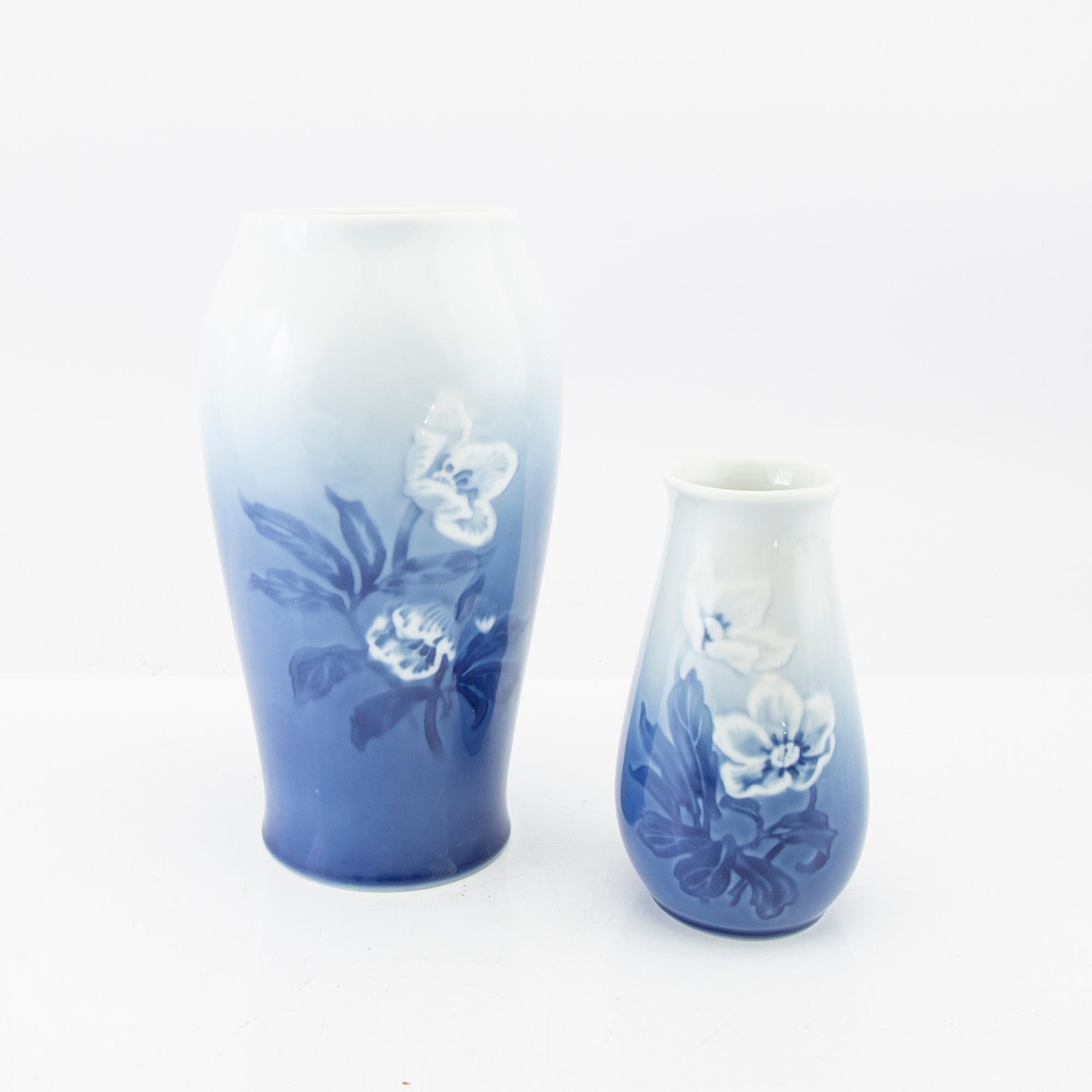 Service porcelain 74 pcs "Christmas Rose" Bing & Gröndahl Denmark second half of the 20th century.
