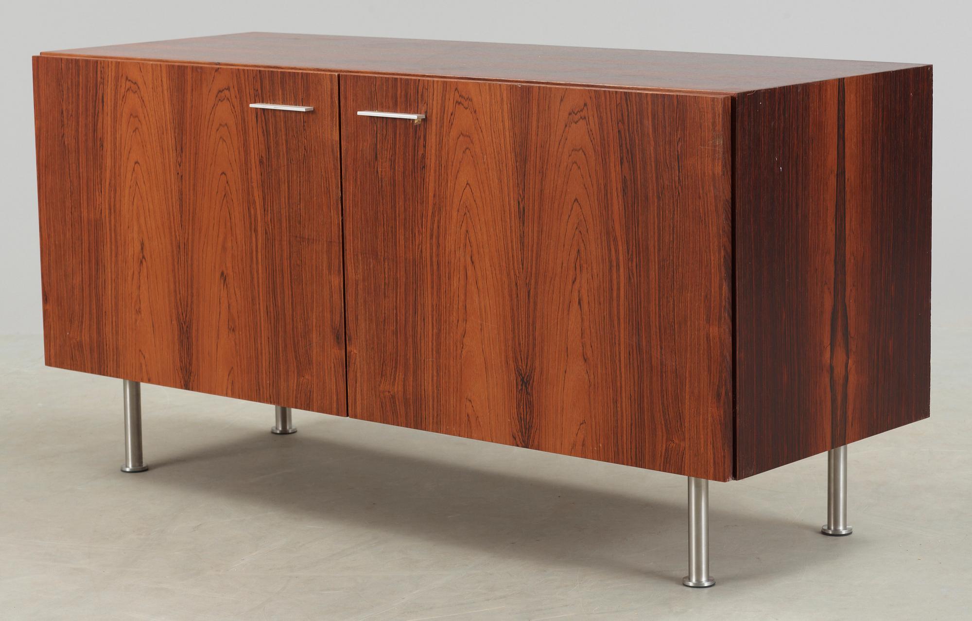 SIDEBOARD, 1960-tal.