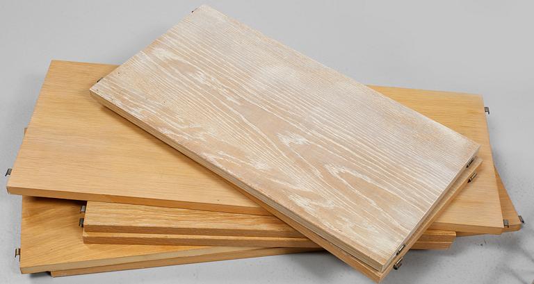 HYLLSYSTEM, "String", Nils Strinning, 1900-talets andra hälft.