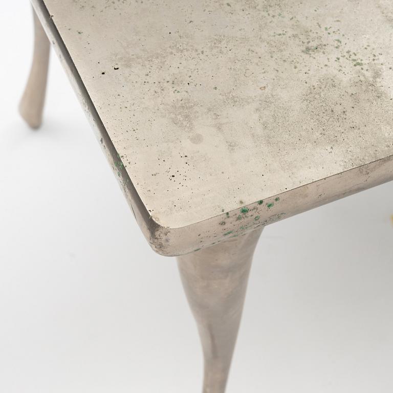 Fredrik Wretman, bord, del av installationen "And so it goes", ed. 14, Källemo, efter 1992.