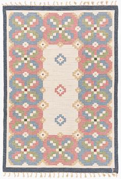 Lizette Norlander, a carpet, 'Lyckeby', flat weave, c 249 x 172 cm, Vävaregården Eringsboda, signed V.