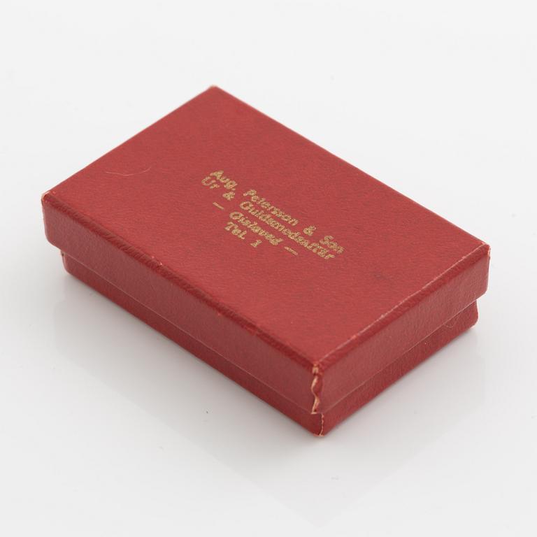 Ring 18K guld, som skydd vid sömnadsarbete. Carl Tengstedt, Göteborg 1828.