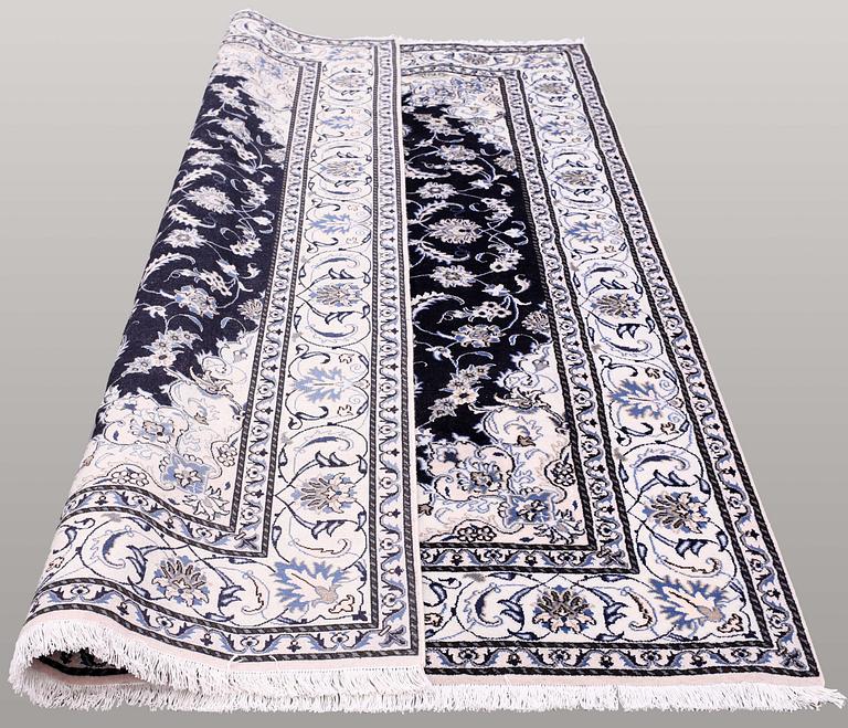 Matto, Nain part silk, ca 290 x 202 cm.