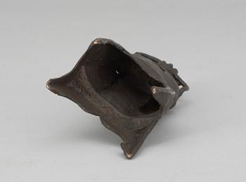 FIGURIN, brons. Qing dynastin (1644-1914).