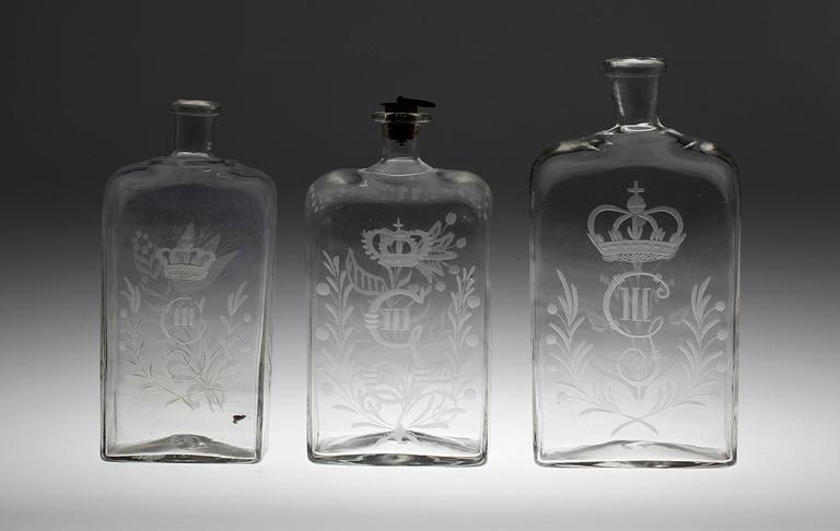 KARAFFER, 3 st, glas, 1800/1900-tal.