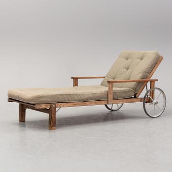 A second half of the 20th Century stained pine sunbed by Elsa Stackelberg, Fri Form.