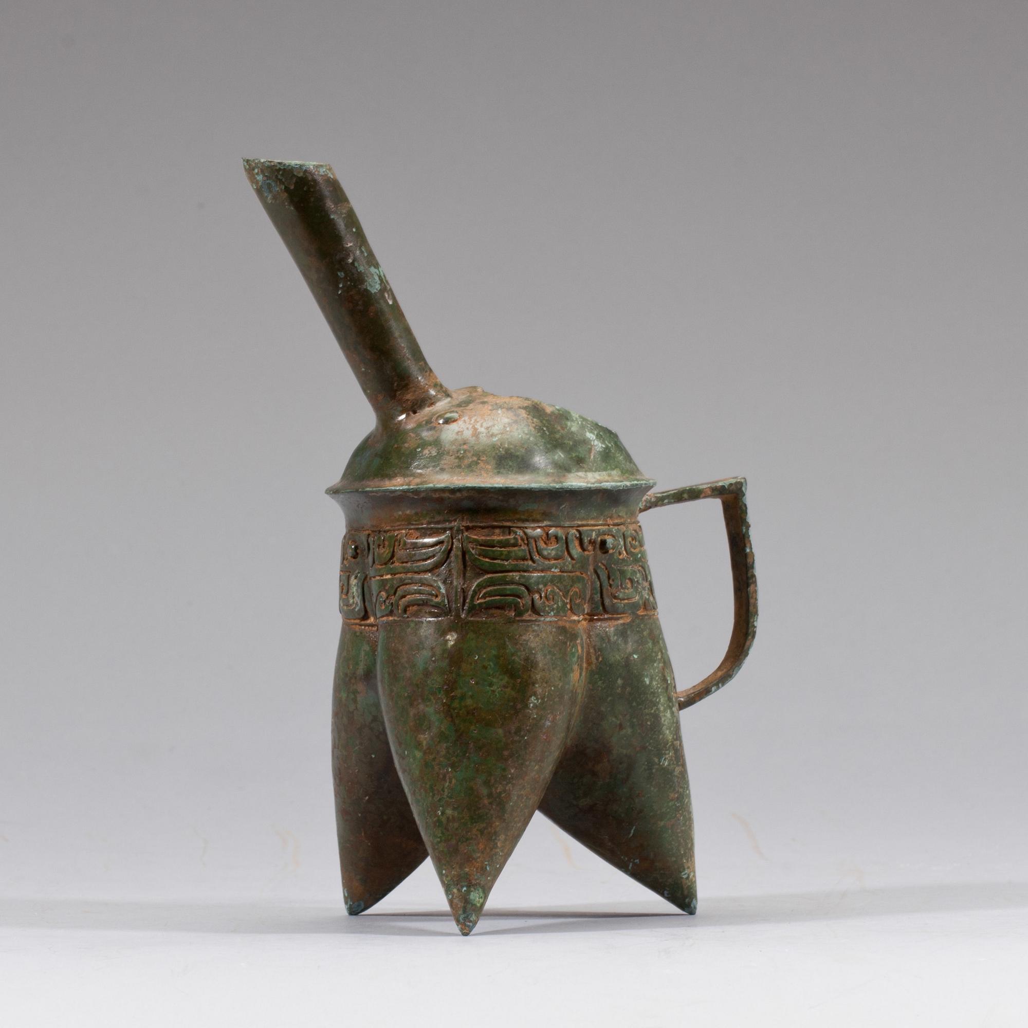 TRIPOD, brons, Kina 1800/1900-tal.