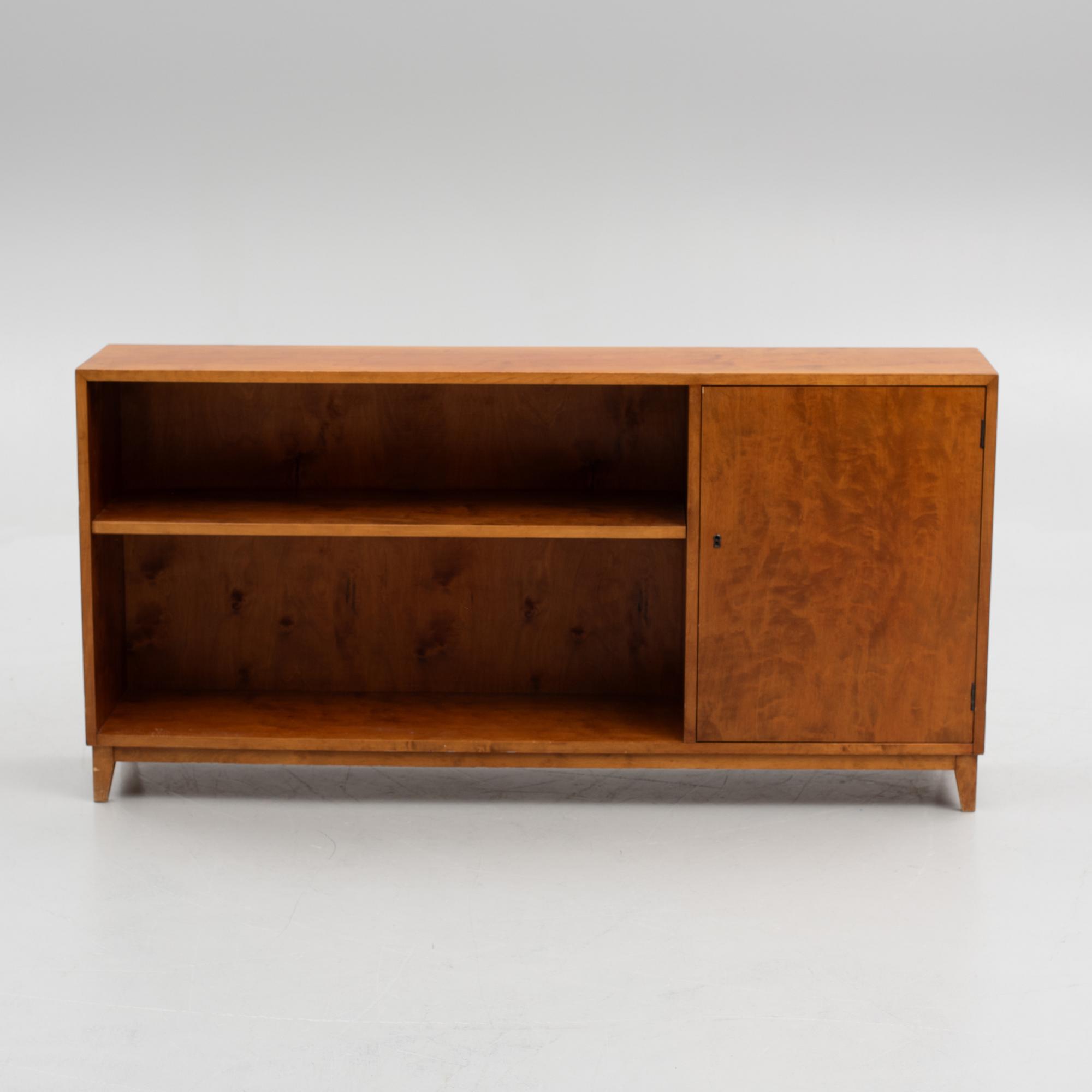 A bookcase, 1930's/40's.