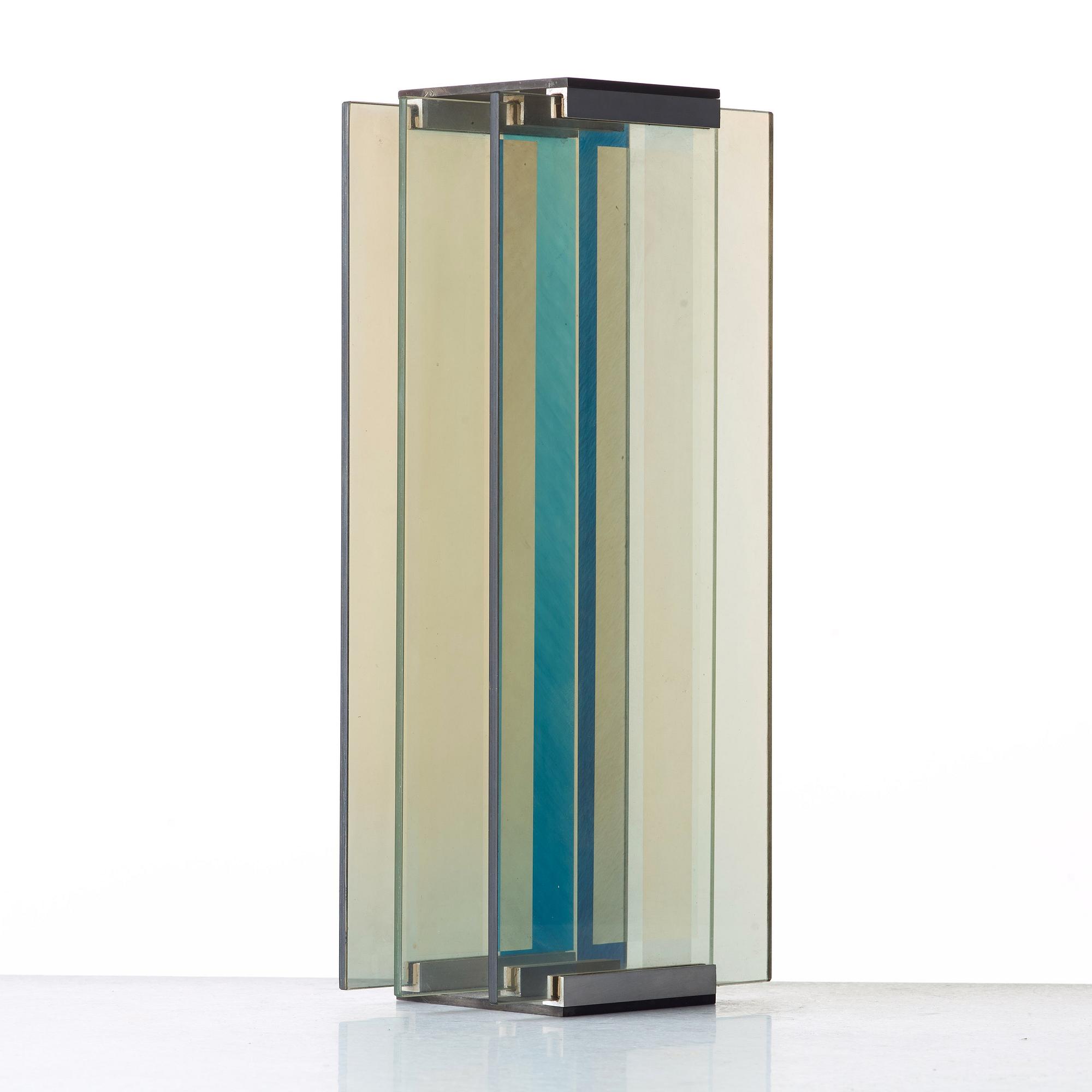 Eric H Olson, "Optochromi".