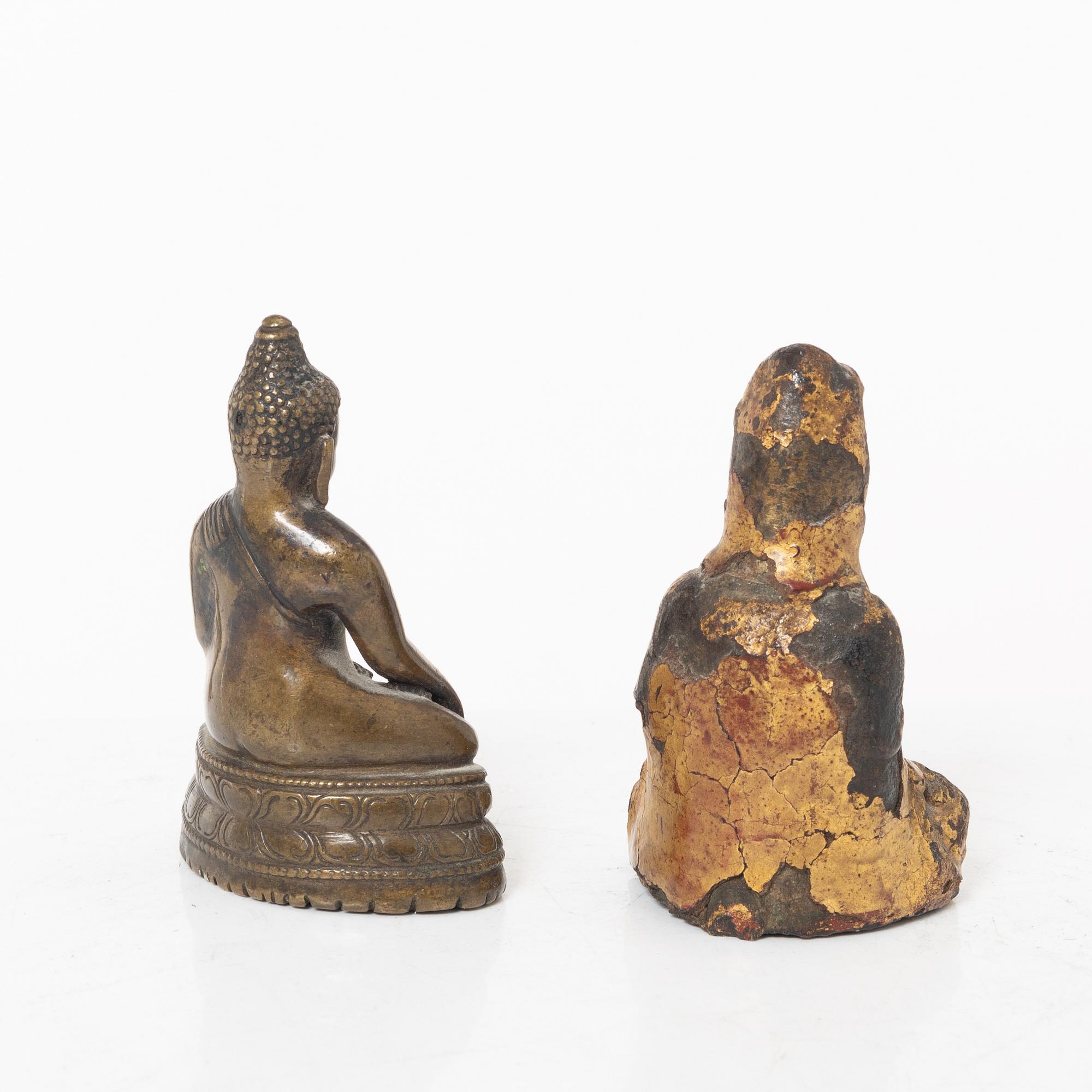 Two bronze figures, Buddha and Guanyin, Ming and Qing dynasty.
