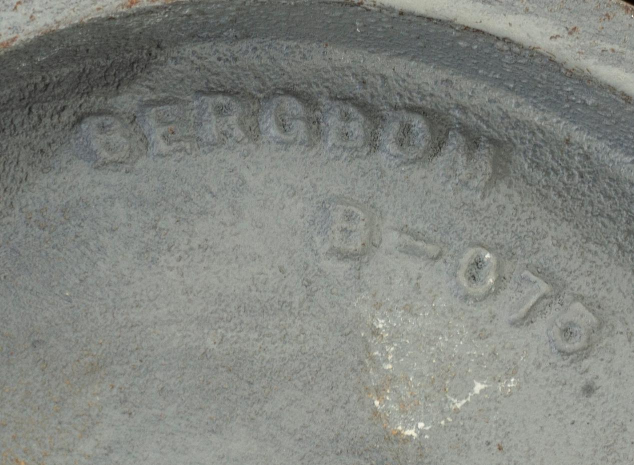 TAKLAMPOR 2 st samt BORDSLAMPA Bergboms 1900-talets senare del.