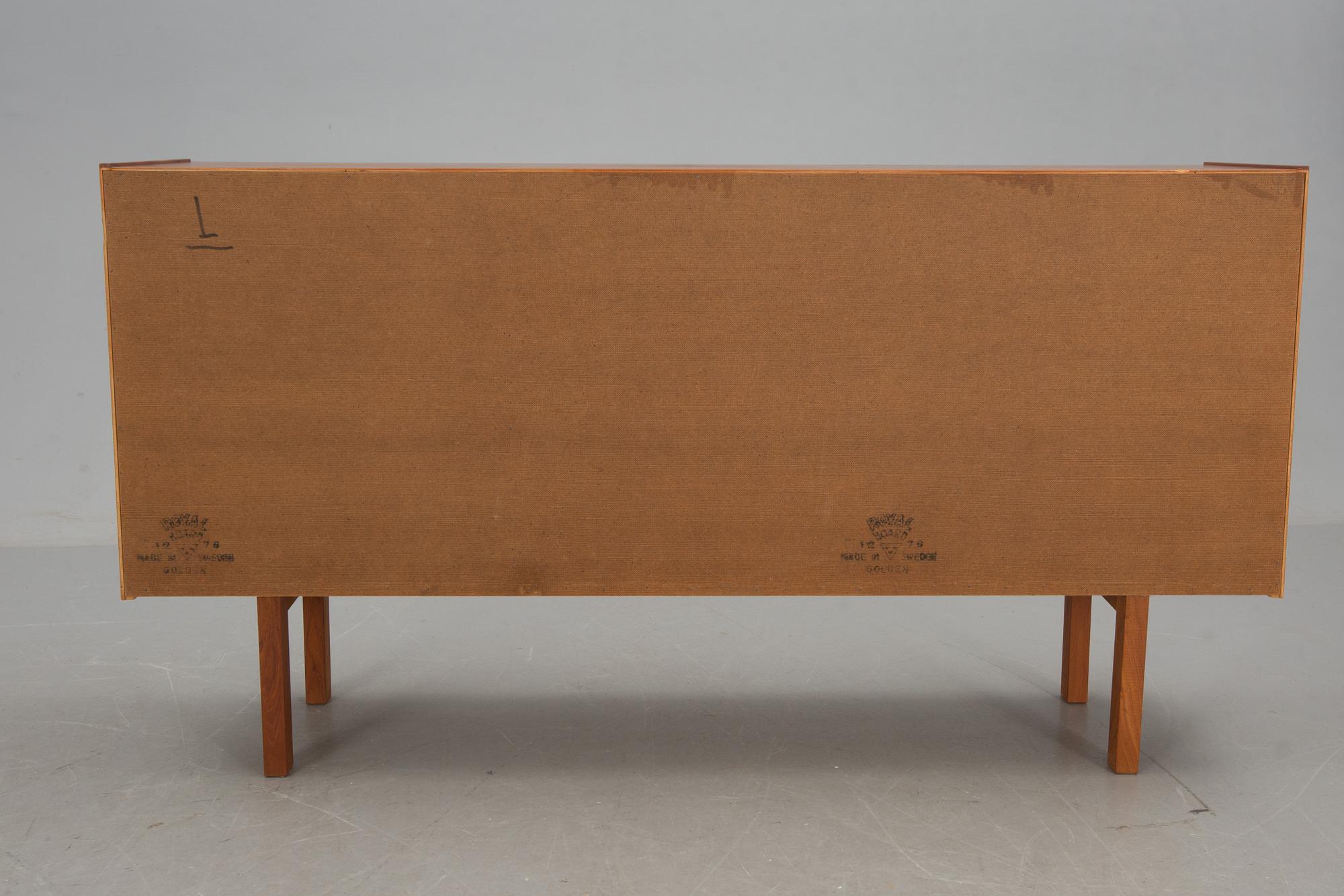 SIDEBOARD, 1960-tal.