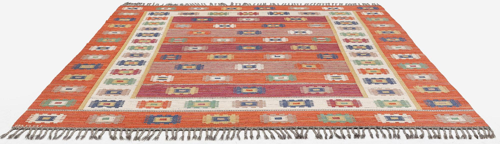 Märta Måås-Fjetterström, a carpet, 'Röd grön äng', flat weave, c. 345 x 251 cm, signed AB MMF.