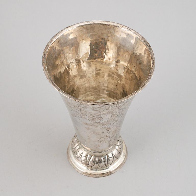 A Swedish early 19th century silver beaker, mark of Sven Dahlstrom, Gavle (1778-1804).