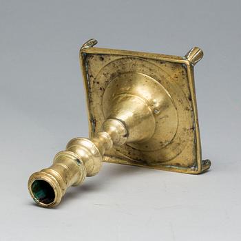 LJUSSTAKE, mässing, 1700-tal.