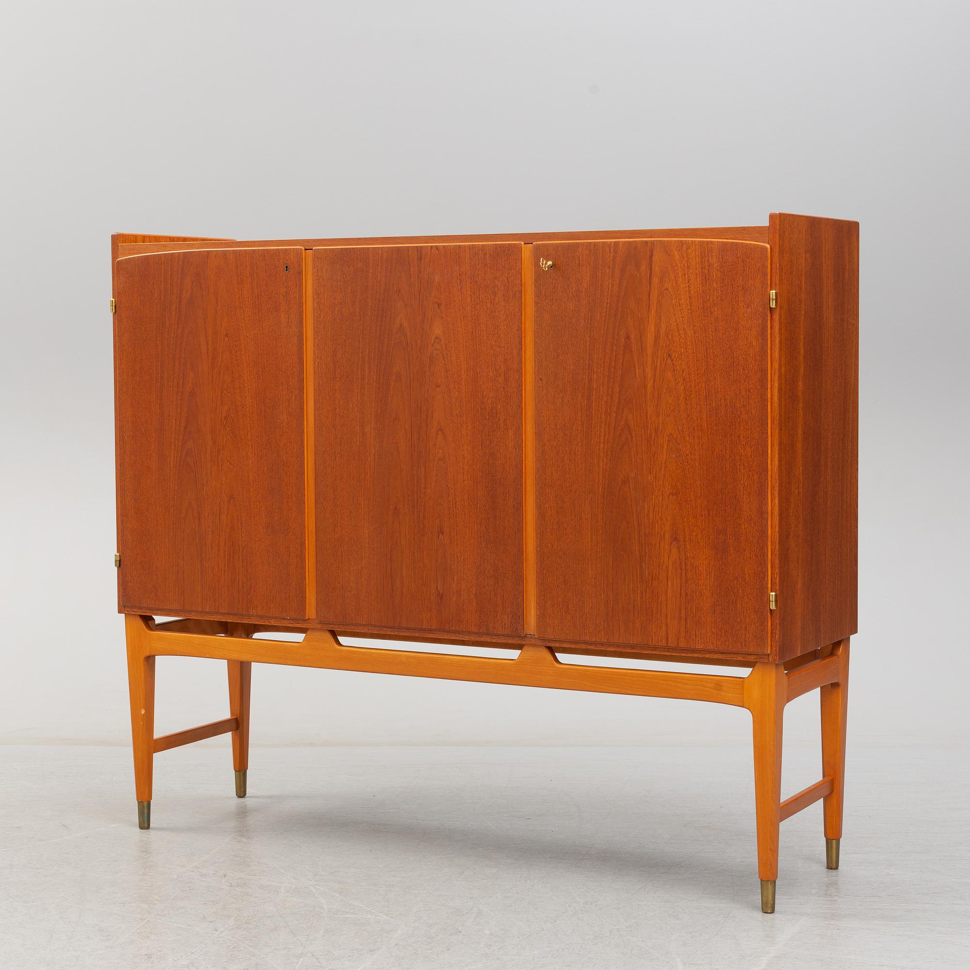 A 'Kent' sideboard by Abrahamssons Möbelfabrik, Smålands Taberg.