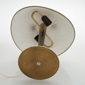 Paavo Tynell, pöytävalaisinpari, malli 5061, Idman 1900-luvun puoliväli.