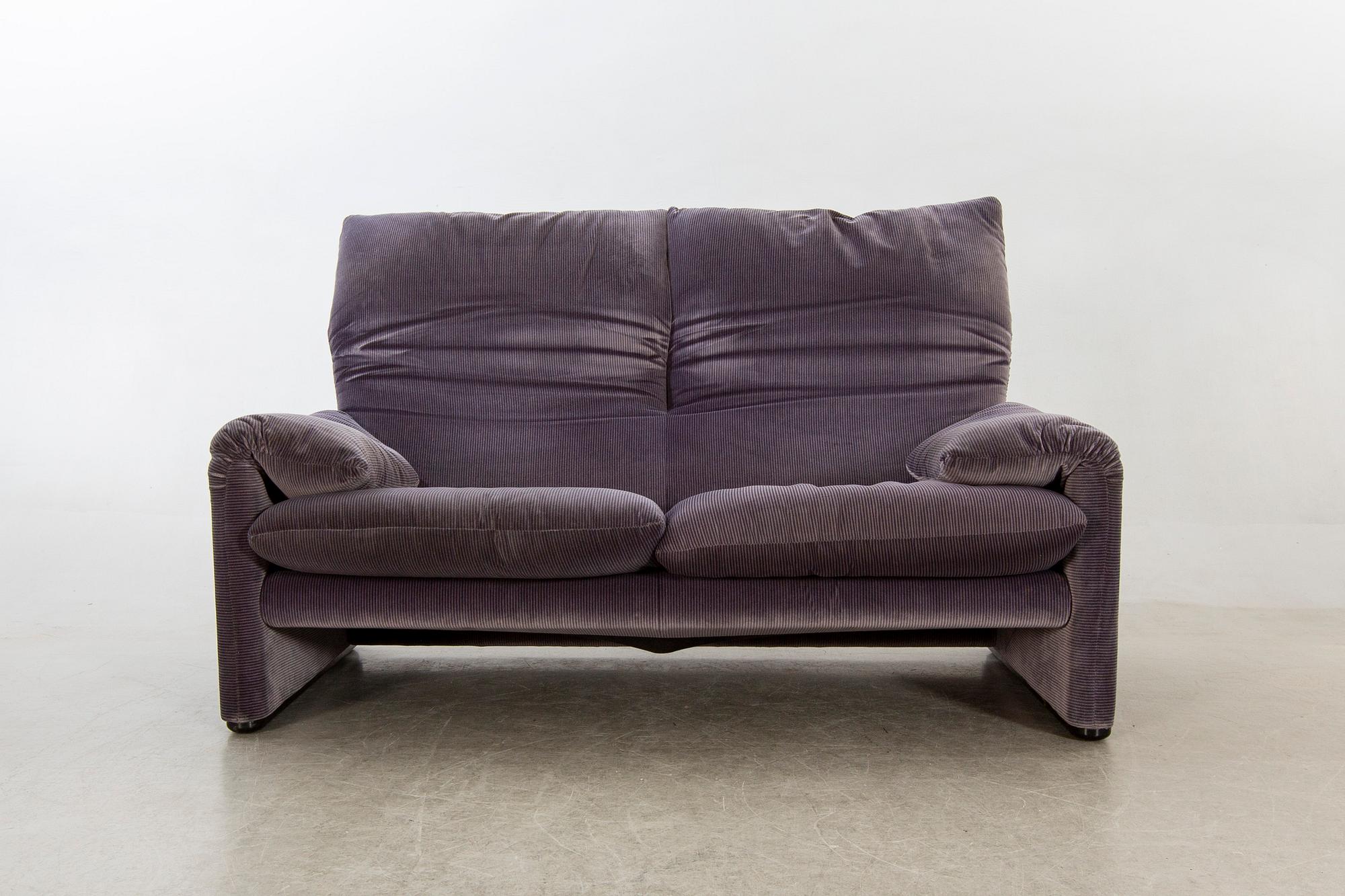 Vico Magistretti, soffa, "Maralunga", Cassina, Italien, 2000-tal.
