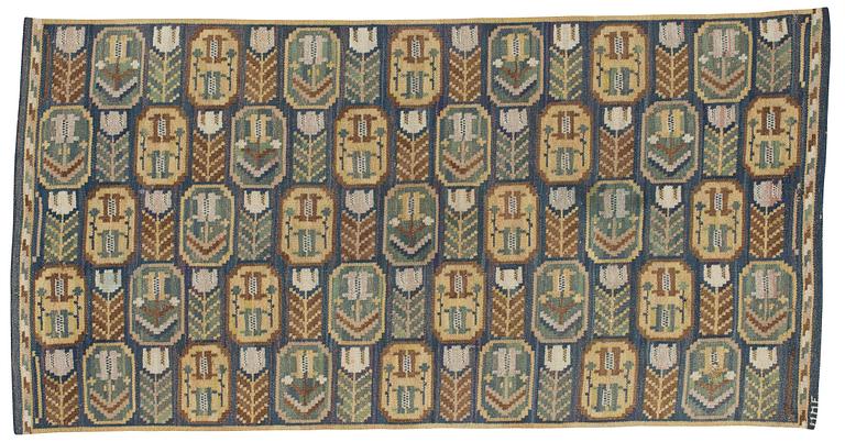 Märta Måås-Fjetterström, A TEXTILE. "Medaljongerna". Flat weave. 92 x 175,5 cm. Signed MMF.