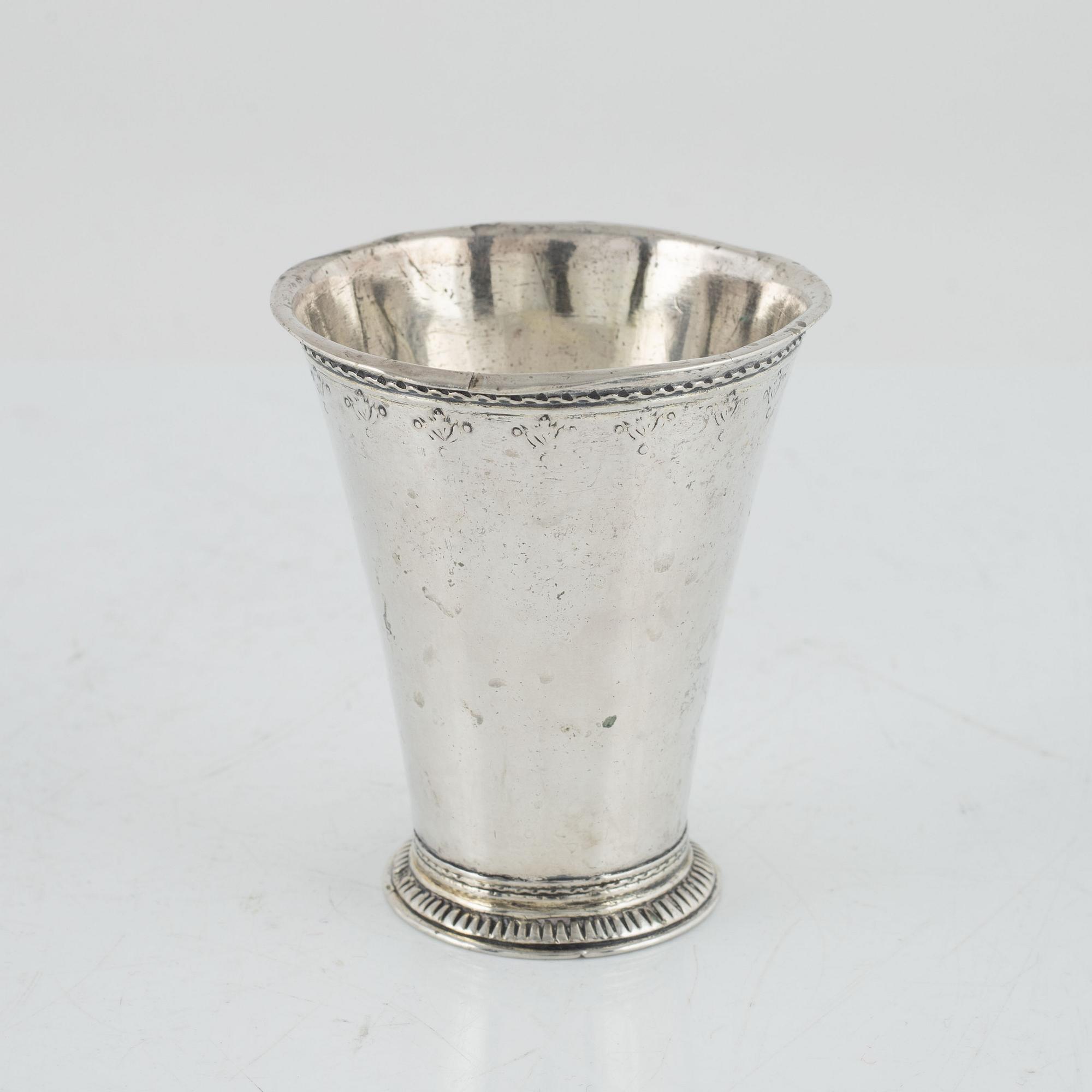 A Swedish 18th Century silver beaker, marks of Thomas Beckman the younger, Örebro  (1727-1759 (1772)).
