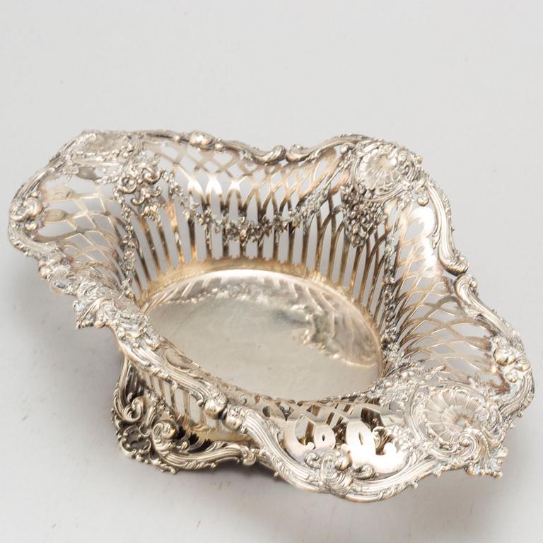 A Rococo style sterling silver basket, Black Starr & Frost, New York.