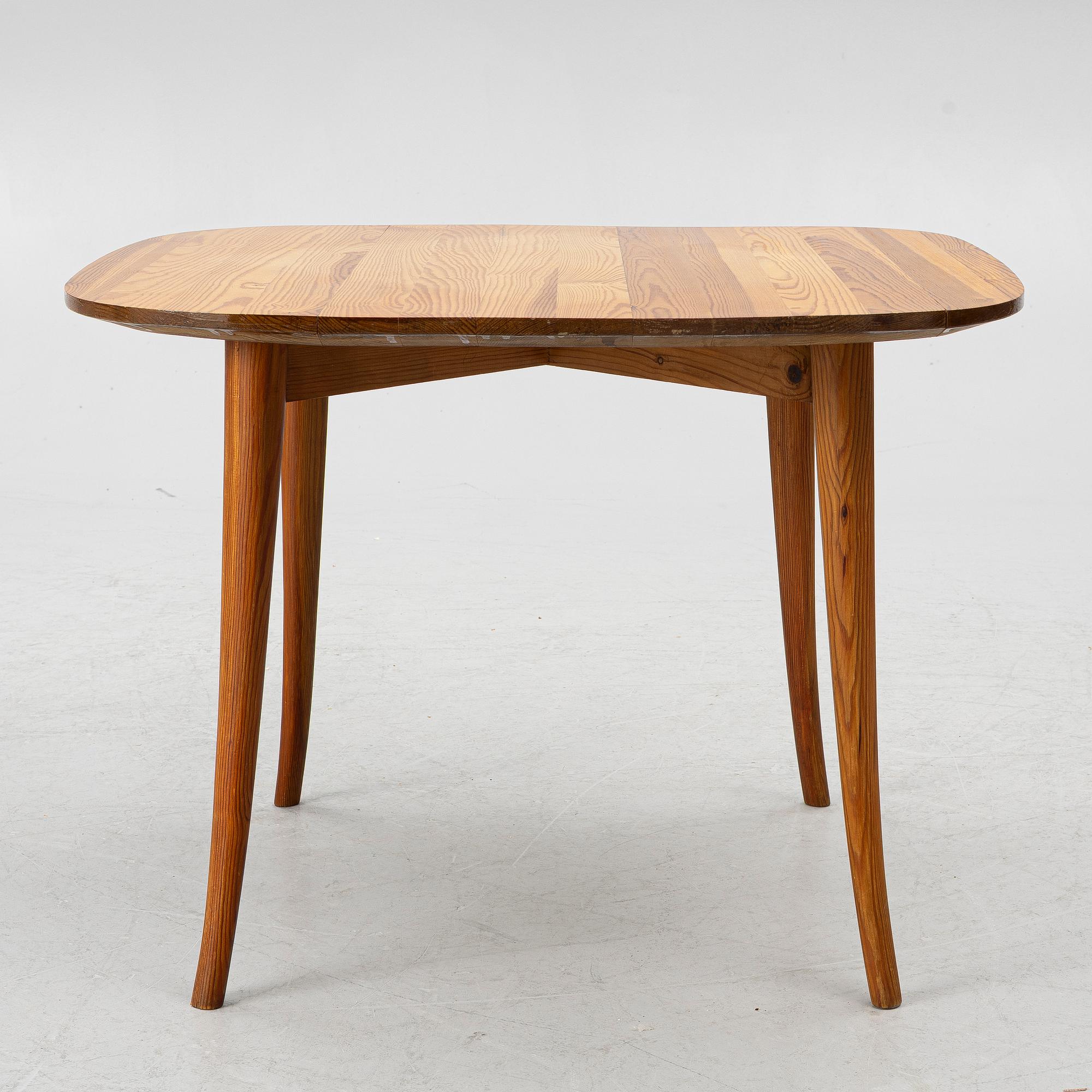 A coffee table, mid-20th century.