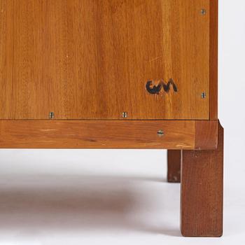Carl Malmsten, an "Enstycksskåp" display cabinet, 1950s.