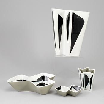 CARL-HARRY STÅKHANE, Four 'Konstrakta SNT' vases and bowls, signed, Rörstrand, designed 1953.