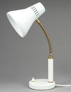 SKRIVBORDSLAMPA, 1960-tal, vitlackerad.
